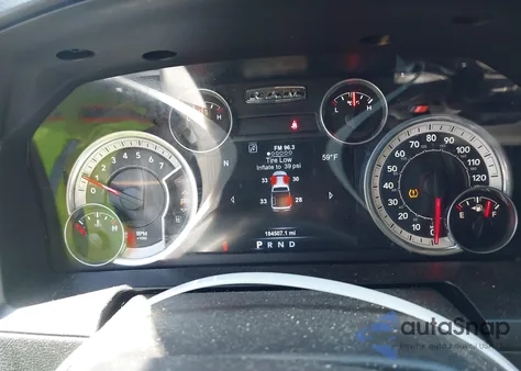 2015 Ram 1500 Sport из США, поврежденный, VIN 1C6RR7UT1FS787183